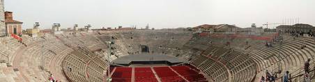 Arena Verona Panorama (innen) © Wikimedia