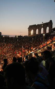 Innenansicht Arena Verona