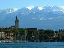 Hafen von Maderno